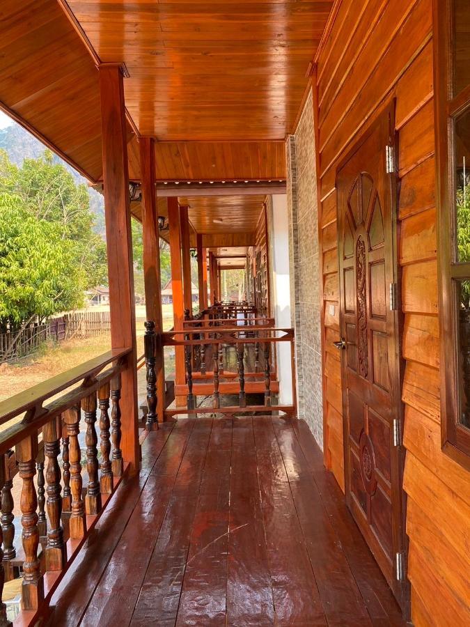 Letana Guesthouse Ban O Экстерьер фото