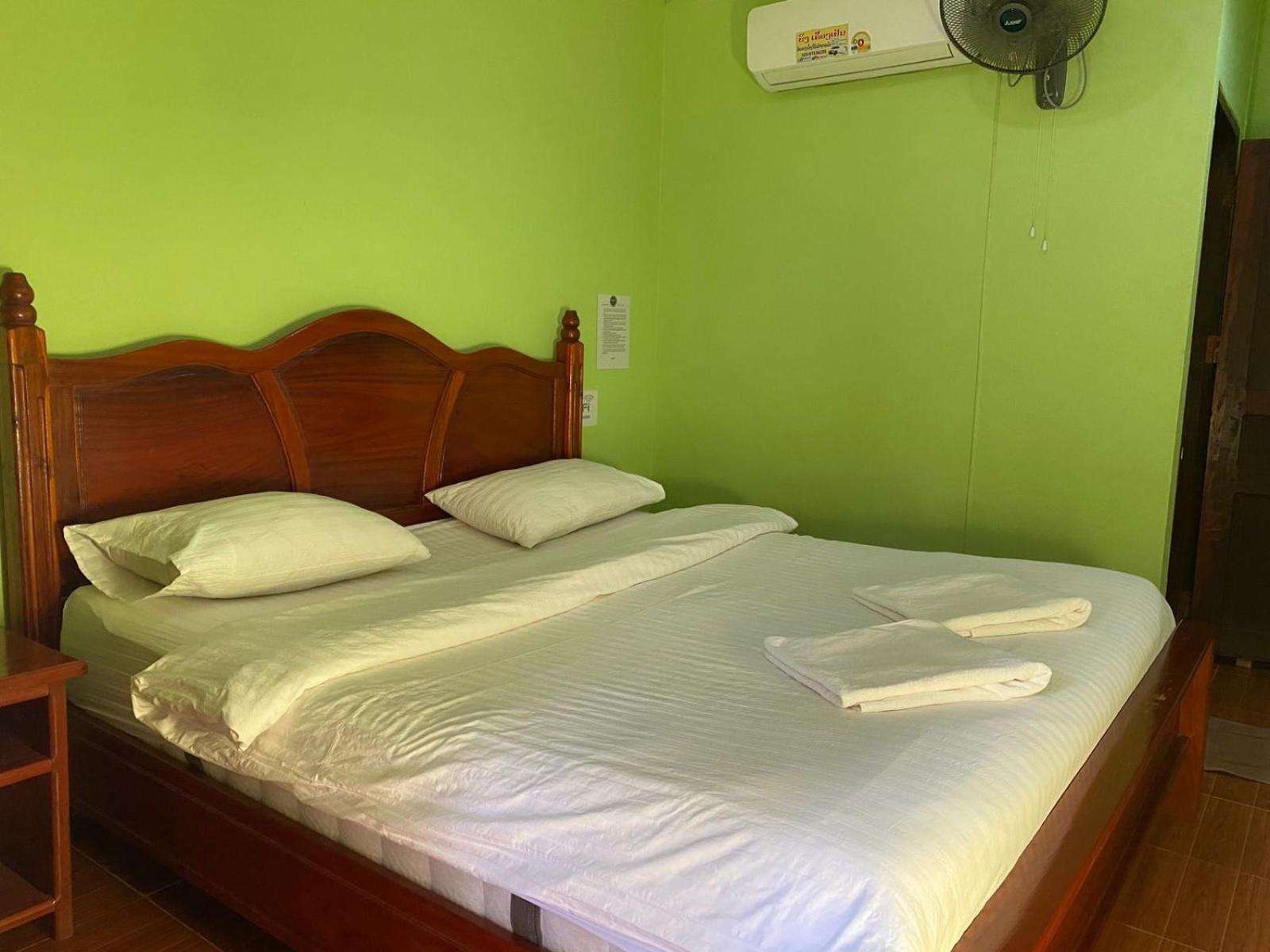 Letana Guesthouse Ban O Экстерьер фото